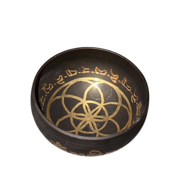 Tibetan Singing bowl | Meditation - Picture 4 of 5